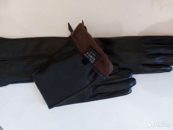 Перчатки женские кожаные новые