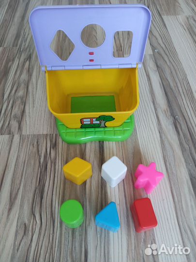 Развивающие игрушки