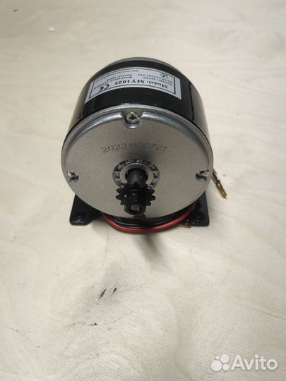 Электродвигатель на 24в