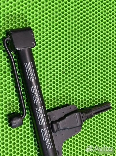 Домкрат Mercedes-Benz E W210