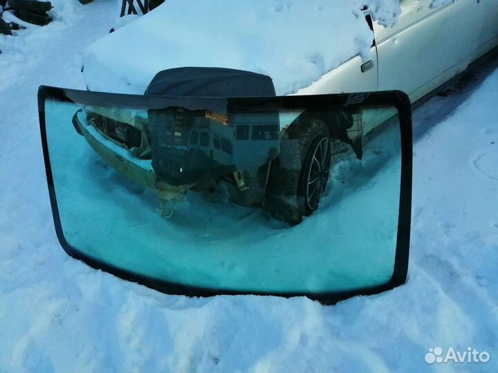 Лобовое стекло на газель