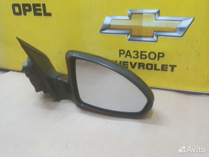 Зеркало правое Шевроле Круз