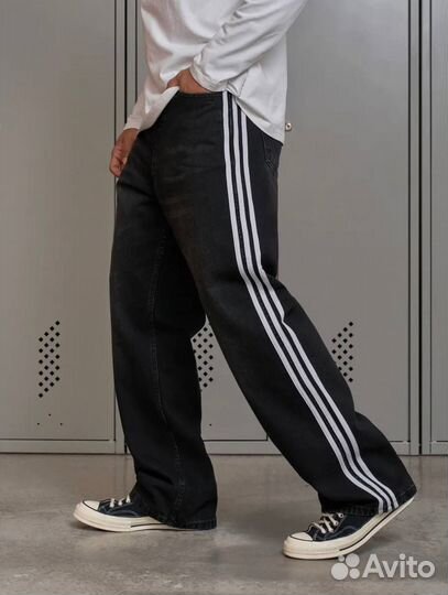 Джинсы balenciaga x adidas type