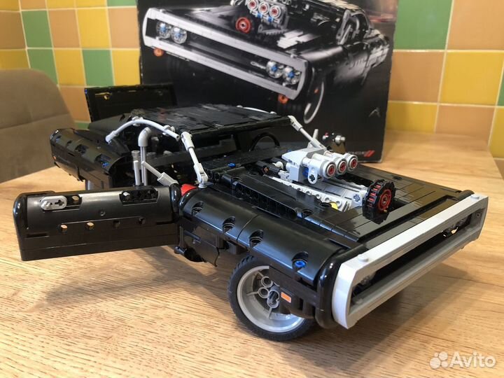 Lego Technic 42111 Dom's Dodge Charger