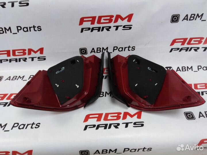 Комплект задних фонарей Mercedes GLK x204 рестайл