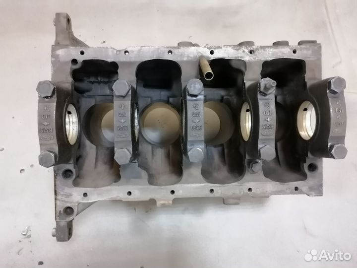 Блок двигателя F6D для Ford Escort/Orion 1986-1990