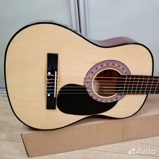 Гитара новая классическая