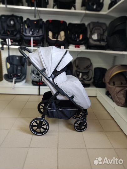 Прогулочная коляска indigo