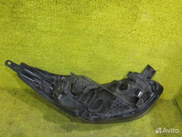 Фара левая Kia Sportage