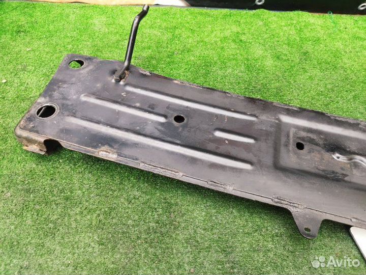 Балка АКПП Suzuki Escudo/ Grand Vitara TDA4W J24B