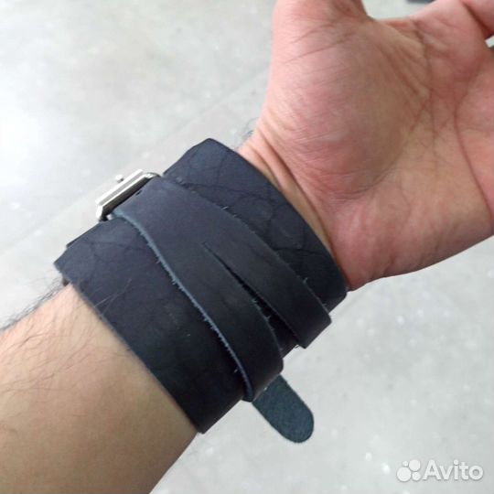 Манжета напульсник на руку натуральная кожа