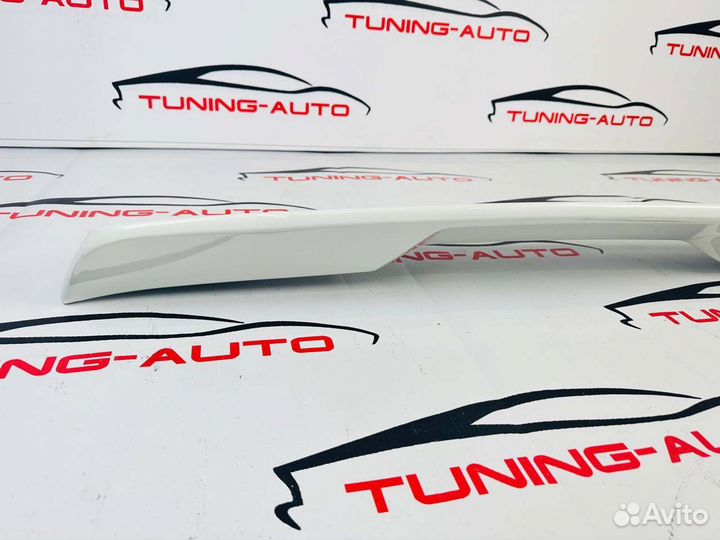 Спойлер на верх Suzuki Grand Vitara / Escudo P8674