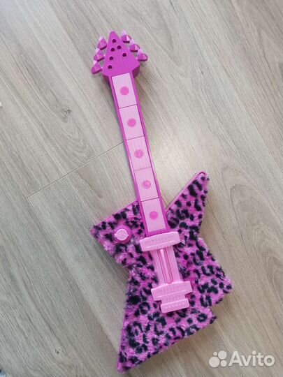 Гитара королевы рокс