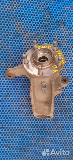 Кулак поворотный передний левый Ford Focus