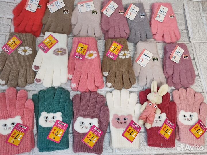 Перчатки и варежки детские в ассортименте новые