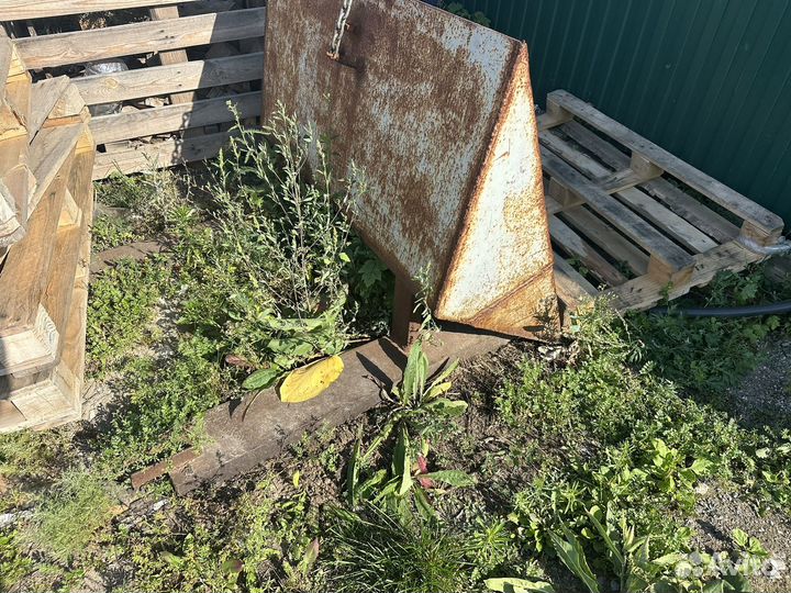 Снегоуборочный отвал на погрузчик