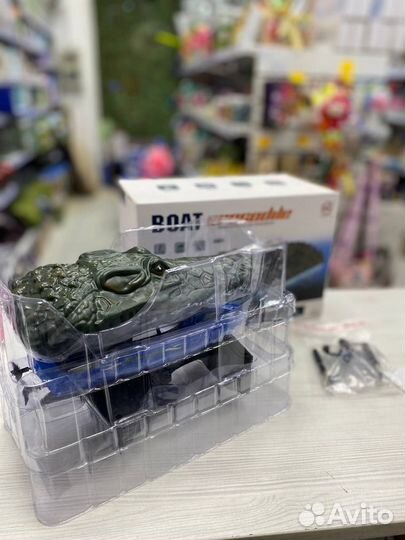 Катер радиоуправляемый «Крокодил», 2 в 1, работает