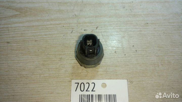 Датчик давления масла Nissan/Infiniti Almera