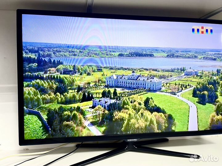 Телевизор Samsung 102 см