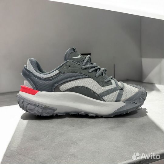 Кроссовки Nike Acg Mountain Fly 2 Low Gray Red