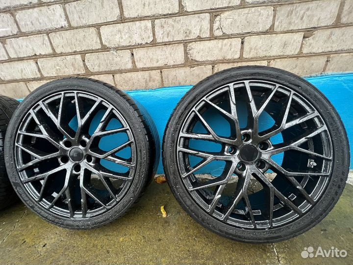 Habilead HF330 245/45 R19 93D