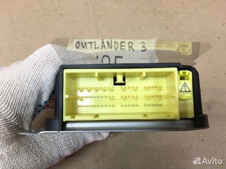 Блок Airbag SRS Mitsubishi Outlander 3 GF