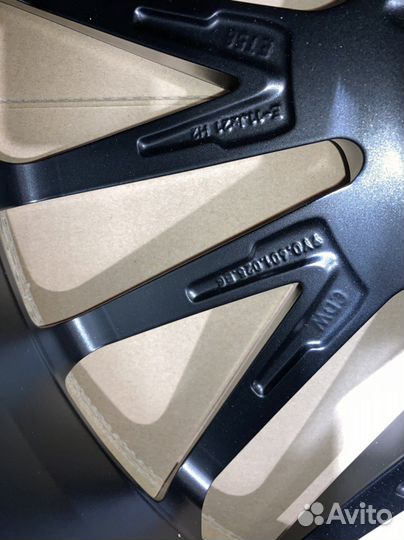 Оригинальный диск R21 на Porsche Cayenne