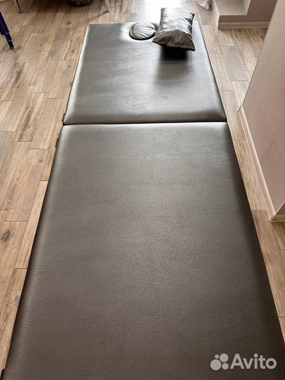 Массажная кушетка складная с отверстием