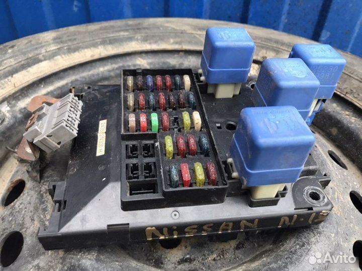 Блок предохранителей Nissan Almera N15