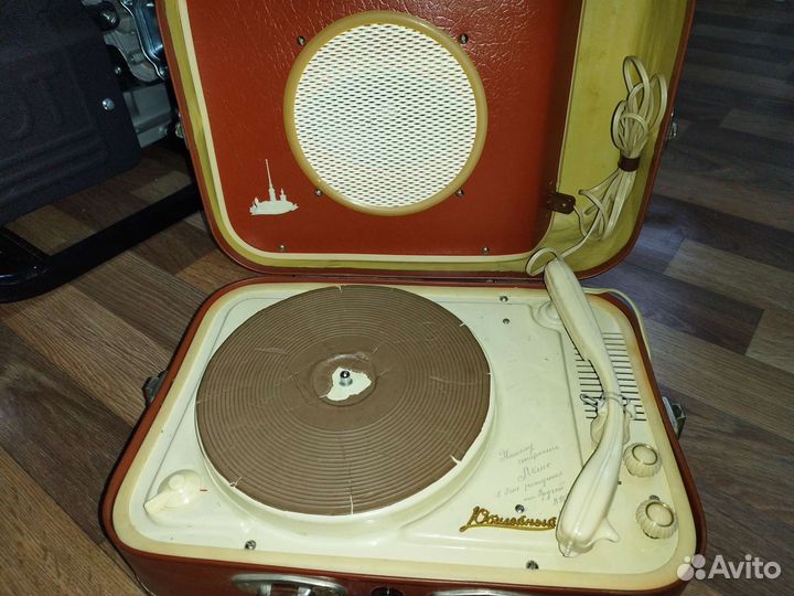 Маленький чемодан СССР