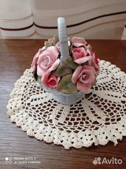 Фарфороые статуэтки