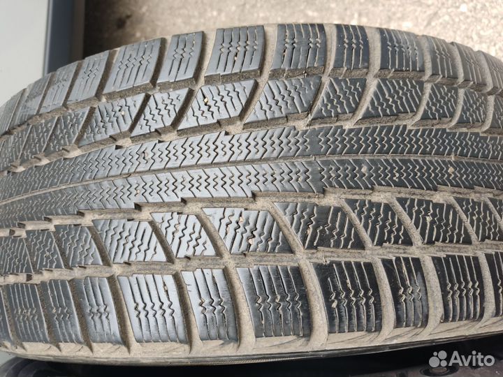 Triangle Snowlink TWT02 235/60 R18 103H