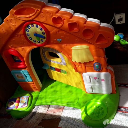 Домик, столик