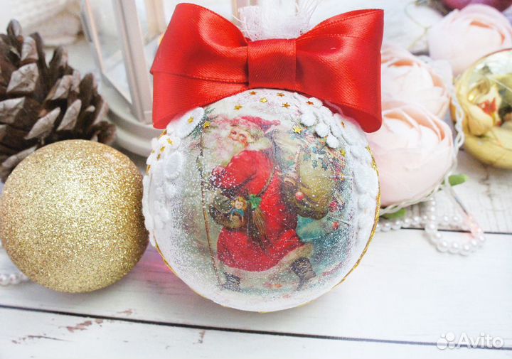 Набор елочных шаров