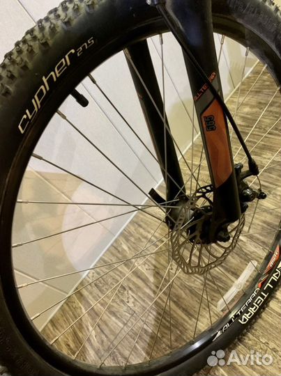 Велосипед GT Aggressor Comp 27,5