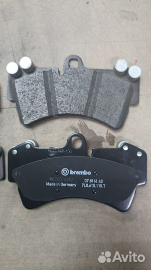 Колодки передние тормозные Audi Q7