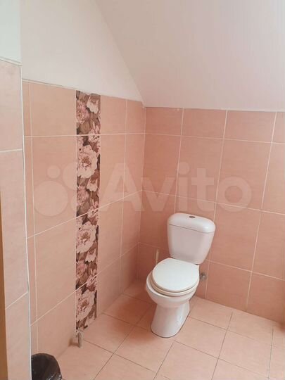 Коттедж 252 м² на участке 10 сот.