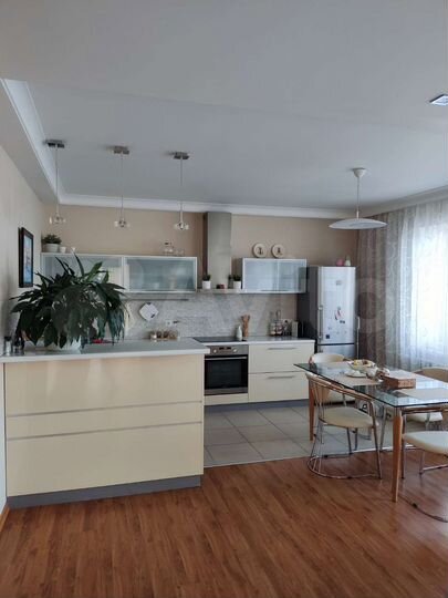 4-к. квартира, 128 м², 12/13 эт.