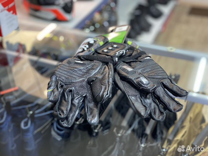 Спортивные мотоперчатки Furygan