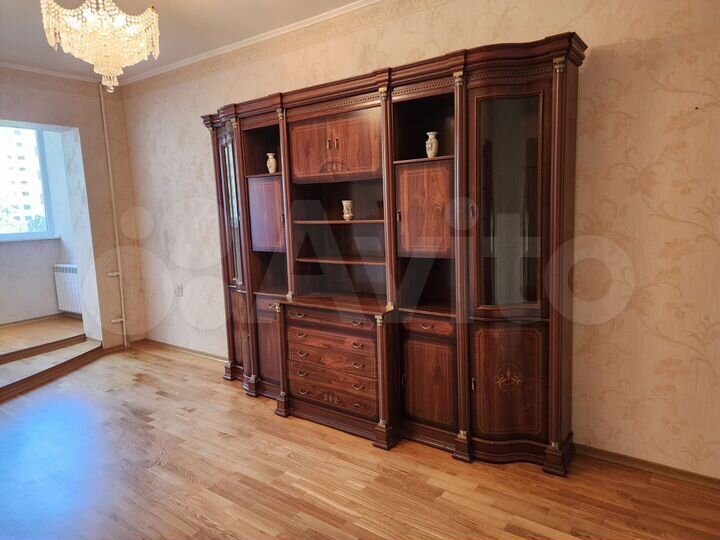 2-к. квартира, 77,9 м², 2/9 эт.