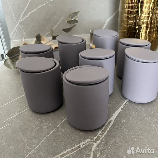 Стакан с крышкой гипс