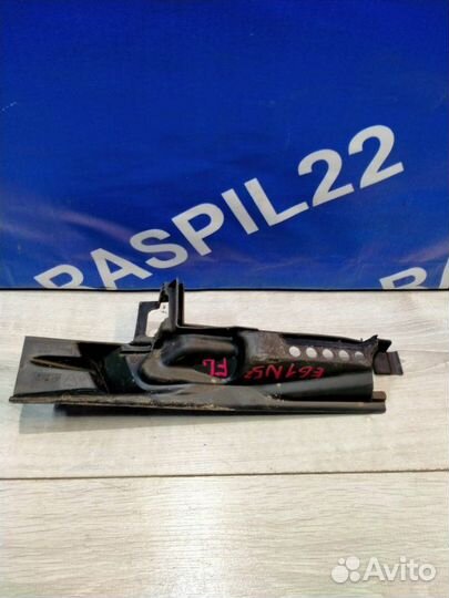 Накладка водосточного желобка передняя левая Bmw