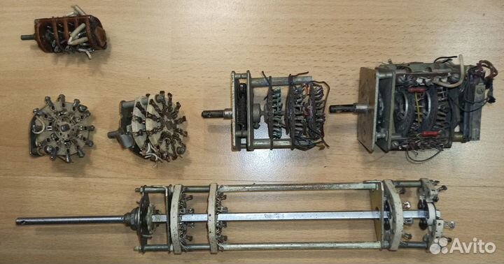 Переключатели поворотные ползунковые галетные