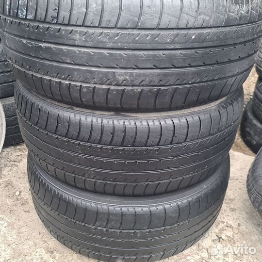 Yokohama BluEarth E70BZ 215/55 R17 94V