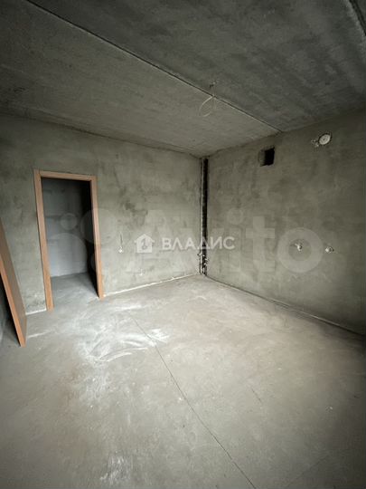 2-к. квартира, 105,8 м², 4/6 эт.