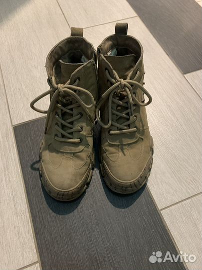 Ботинки демисезонные