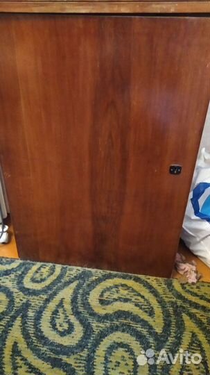 Швейная машина Зингер