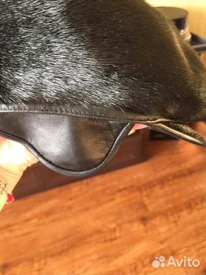 Меховая мужская кепка