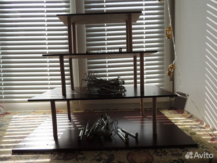 Полка для кукол