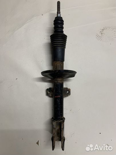 Амортизатор подвески передний левый Opel Corsa C